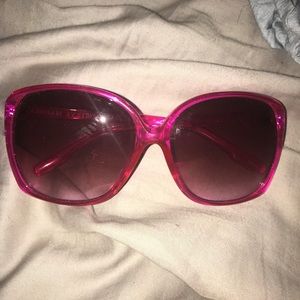 Steve Madden sunglasses